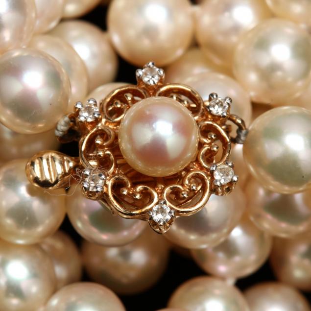 cultured-pearl-necklace-with-14kt-diamond-set-clasp