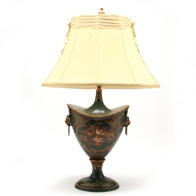 toleware-style-table-lamp