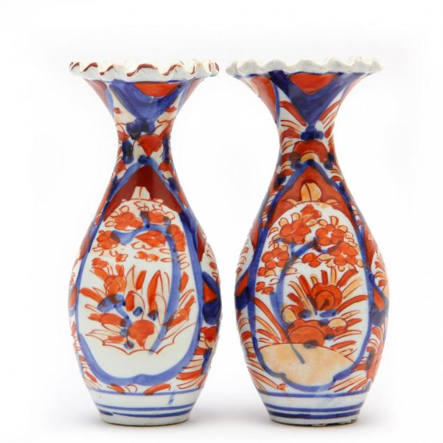 pair-of-japanese-imari-porcelain-fluted-vases