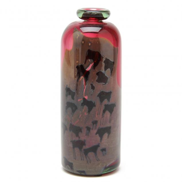 flora-mace-nc-cows-art-glass-vase