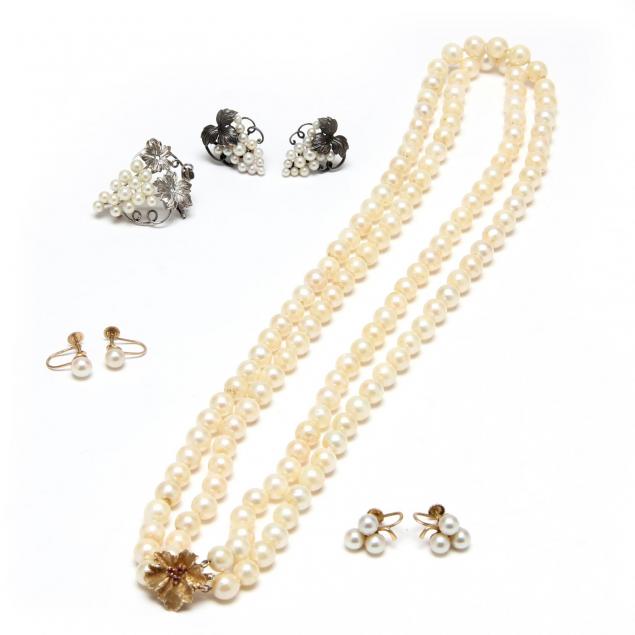 group-of-faux-pearl-jewelry