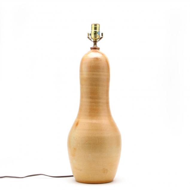 nc-art-pottery-lamp-base