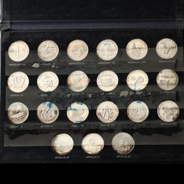 danbury-mint-men-in-space-proof-set-of-21-sterling-silver-medallions