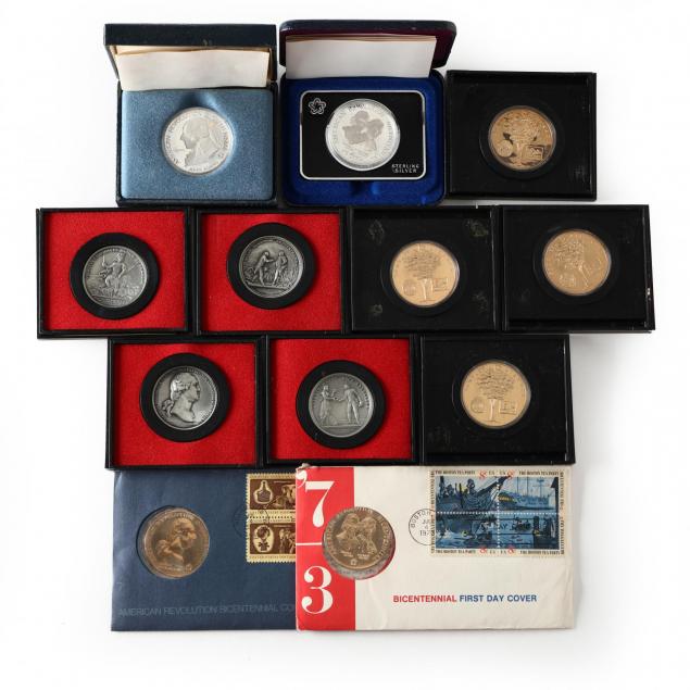 twelve-u-s-mint-bicentennial-medals