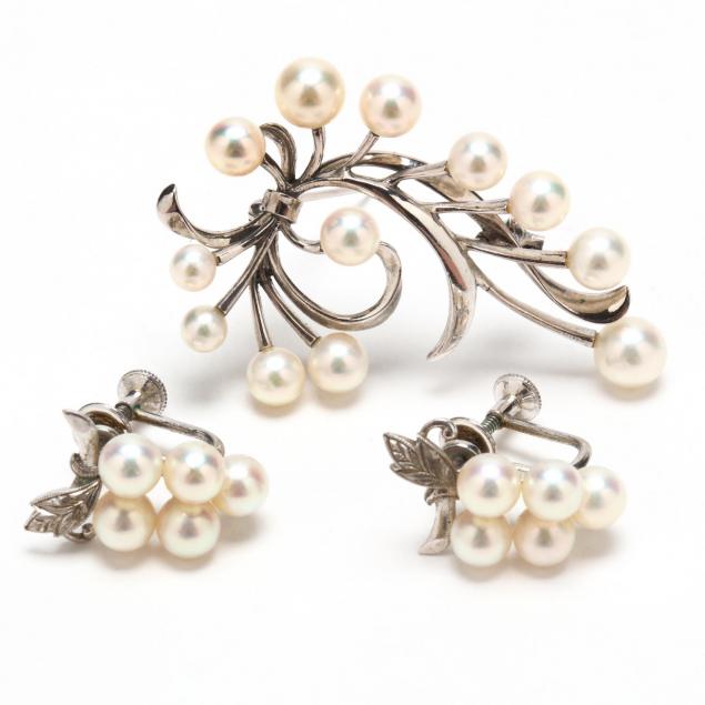 vintage-sterling-and-pearl-brooch-and-earrings-mikimoto