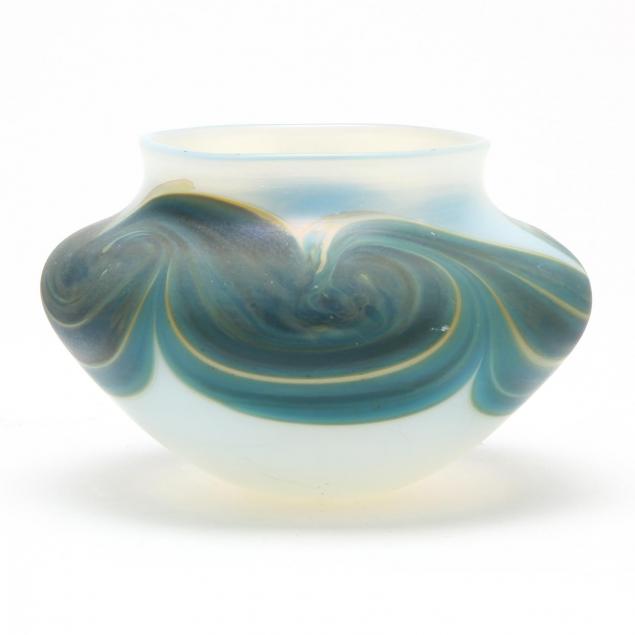 mark-peiser-nc-swirl-art-glass-vase