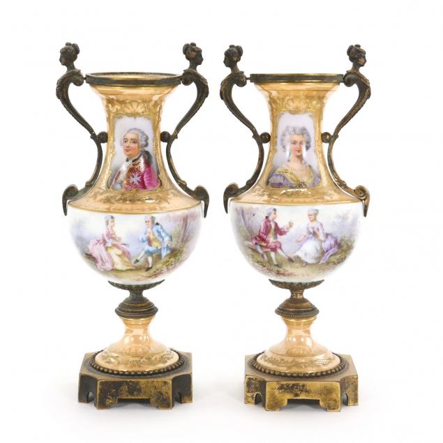 pair-of-contienental-porcelain-mantle-urns