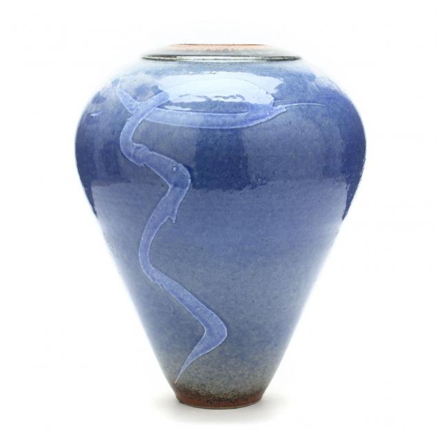 modern-art-pottery-vase