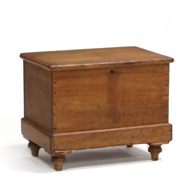 antique-diminutive-blanket-chest