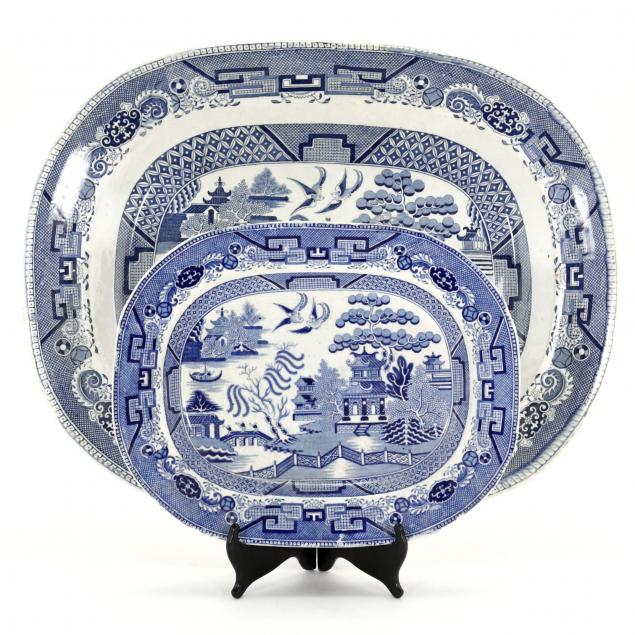 two-blue-willow-platters