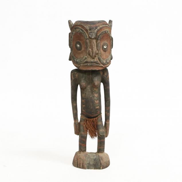 papua-new-guinea-standing-ancestral-figure