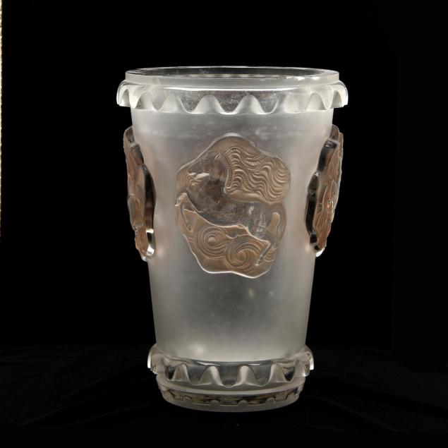 lalique-camargue-crystal-vase