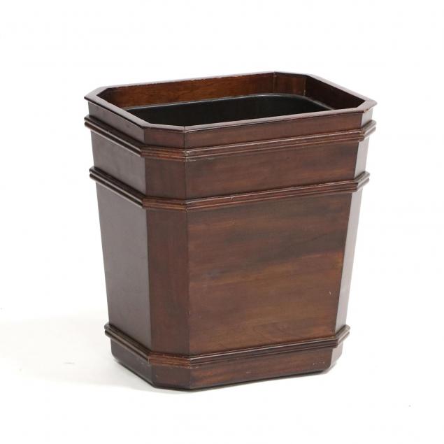 selamat-designs-lined-trash-receptacle