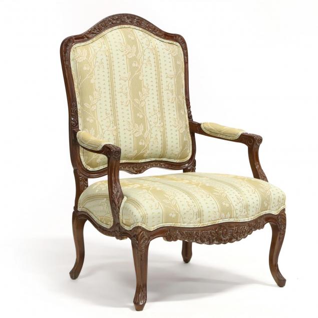 louis-xv-style-fauteuil