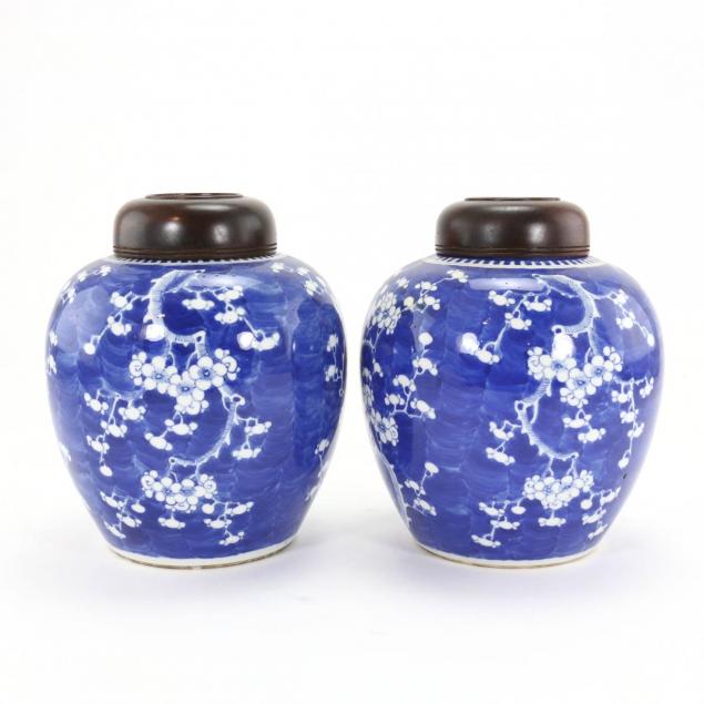 pair-of-blue-and-white-ginger-jars