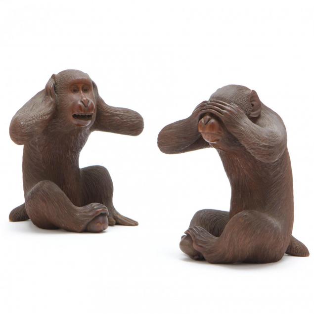 two-carved-japanese-monkey-okimono