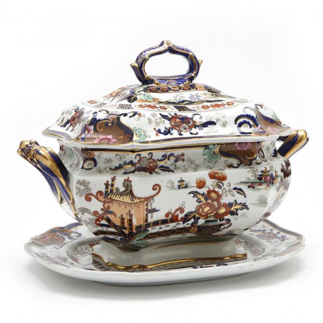 antique-english-imari-lidded-soup-tureen