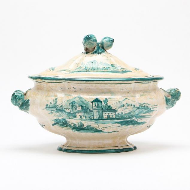 italian-lidded-soup-tureen