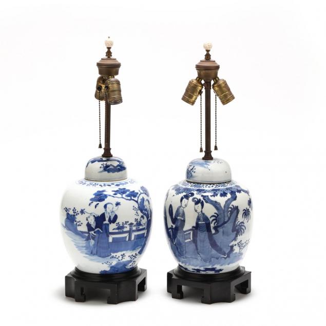 two-export-chinese-table-lamps