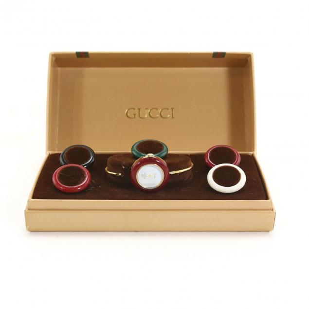 gucci-ladies-bangle-watch-with-interchangeable-bezels
