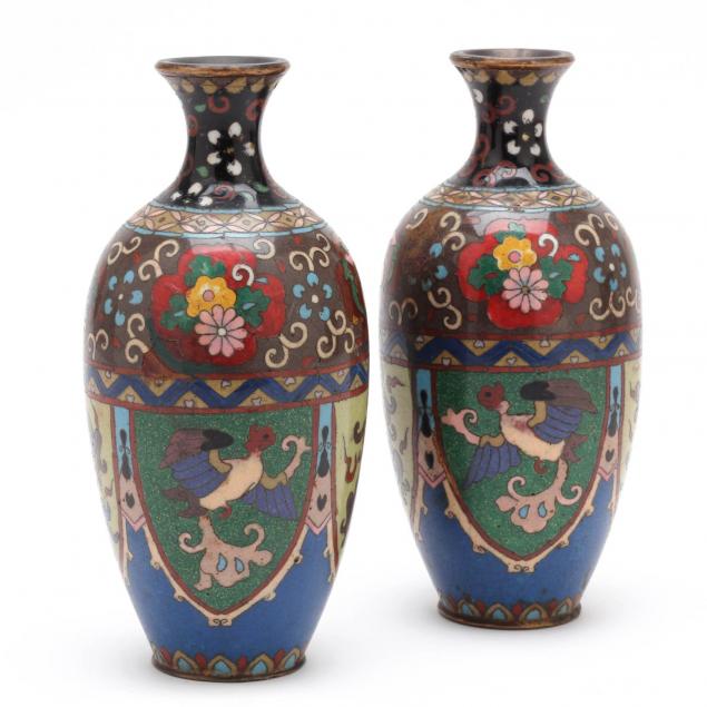 a-pair-of-small-japanese-meiji-period-dragon-and-phoenix-vases