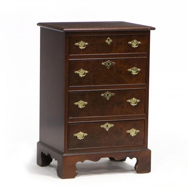 chippendale-style-diminutive-chest-of-drawers