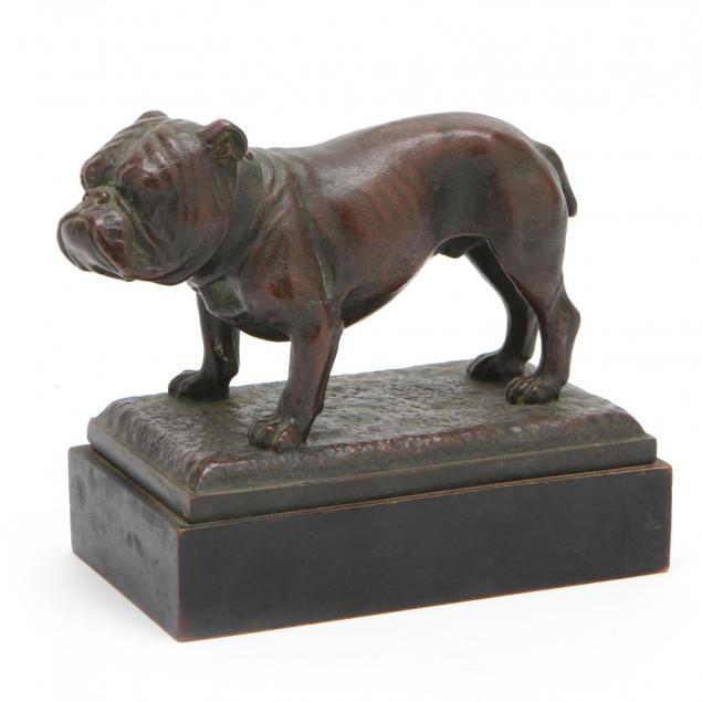 bronze-sculpture-of-an-english-bulldog