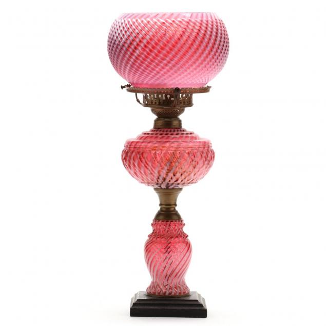 victorian-cranberry-swirl-oil-lamp