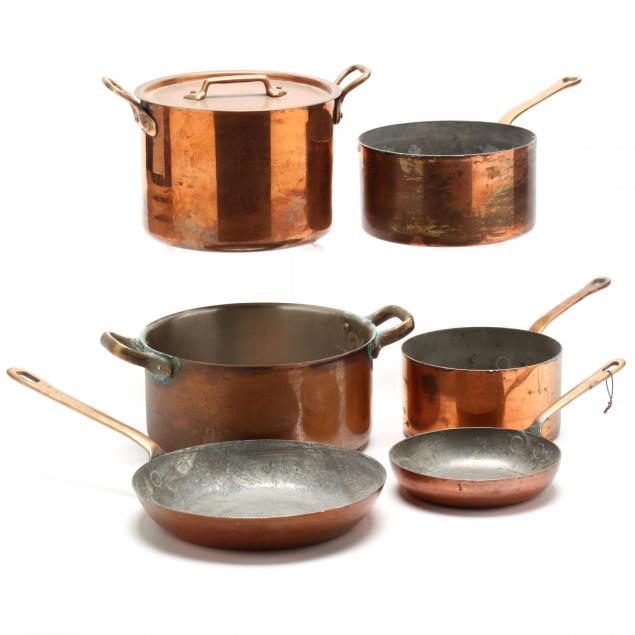six-vintage-copper-pots-and-pans