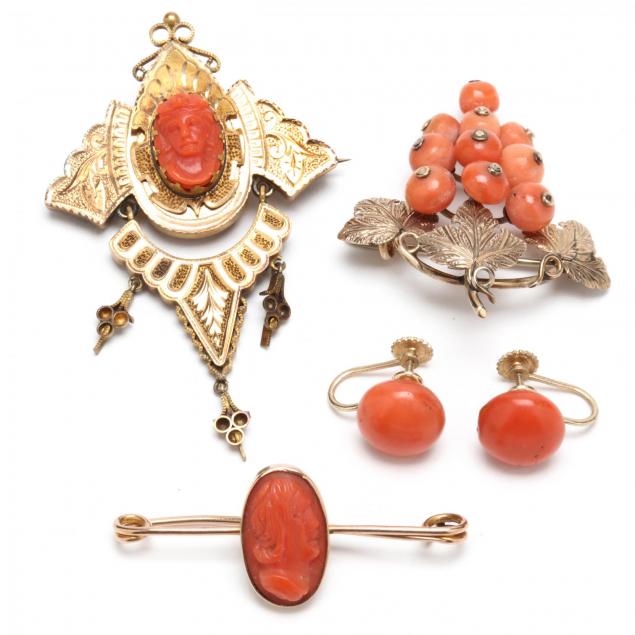 vintage-coral-grouping