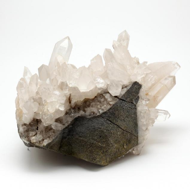 large-quartz-crystal