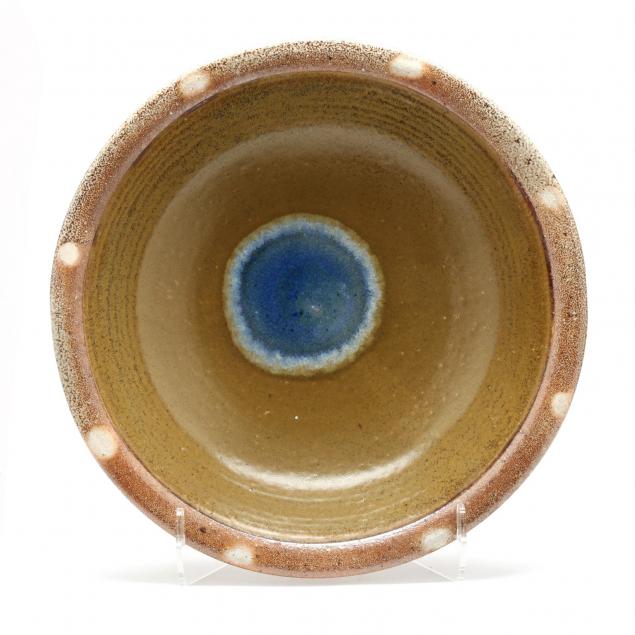 large-mark-hewitt-pottery-charger