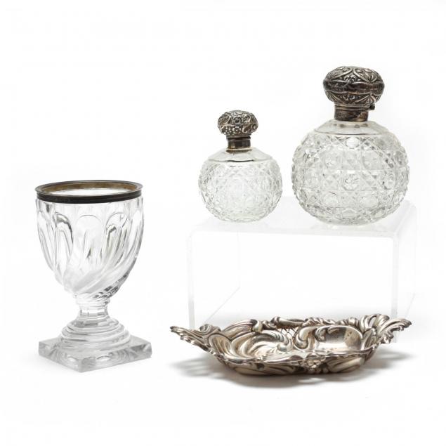 four-english-silver-vanity-accessories