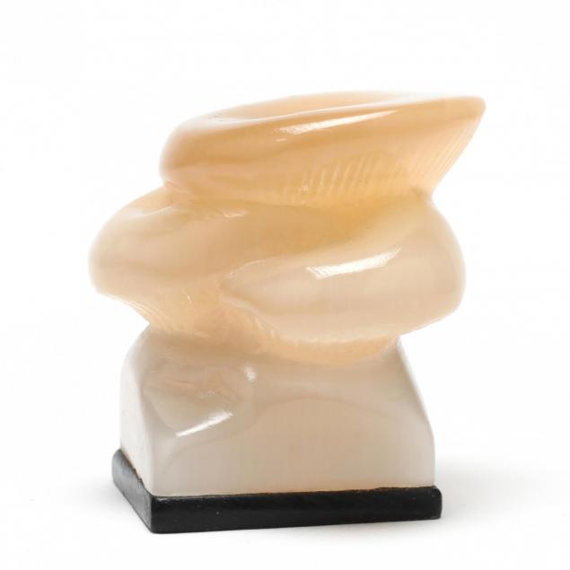 small-mushroom-sculpture