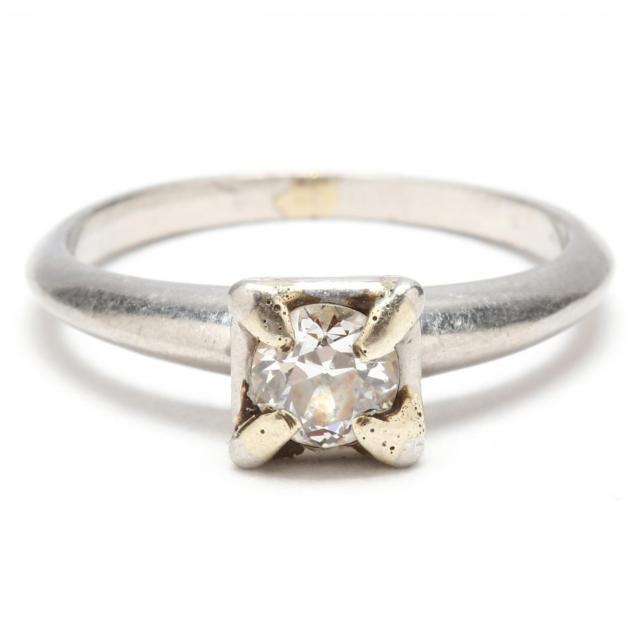 vintage-platinum-and-diamond-ring