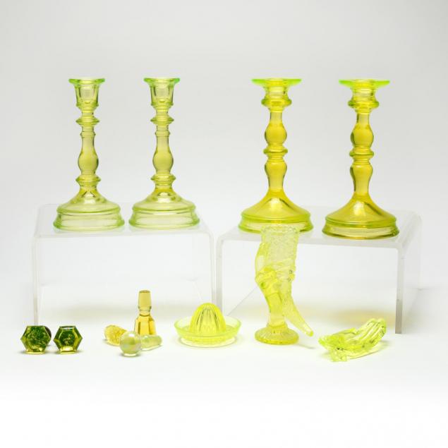 assembled-uranium-glass-novelties-group
