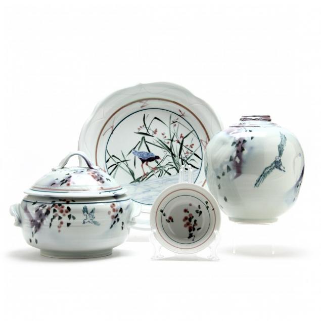 eleven-pieces-of-contemporary-studio-porcelain