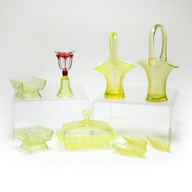 uranium-glass-vintage-bridal-set