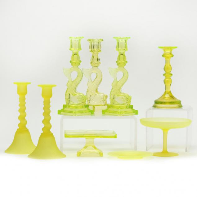 uranium-glass-assembled-modernist-set