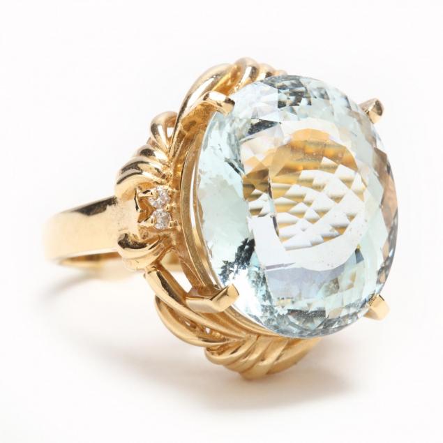 14kt-aquamarine-and-diamond-ring