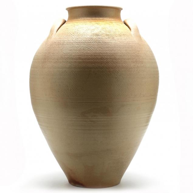 large-floor-urn-david-stuempffle