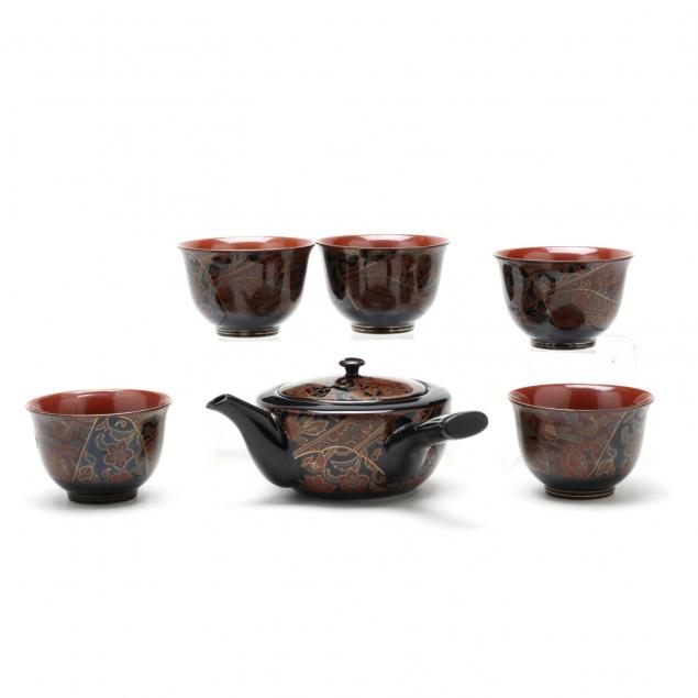 an-asian-tea-set