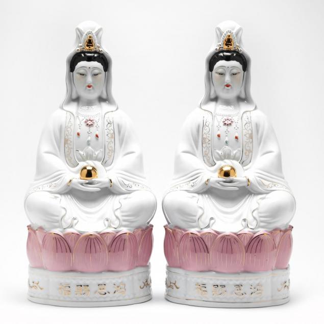 a-pair-of-famille-rose-porcelain-seated-guanyin-sculptures