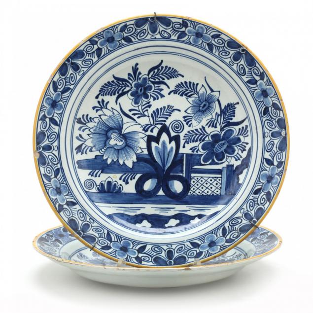 pair-of-delft-chargers