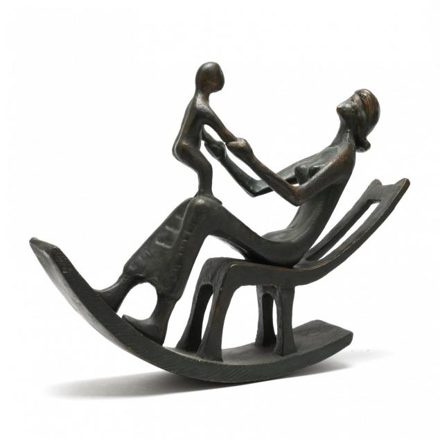 modernist-sculpture-mother-and-child