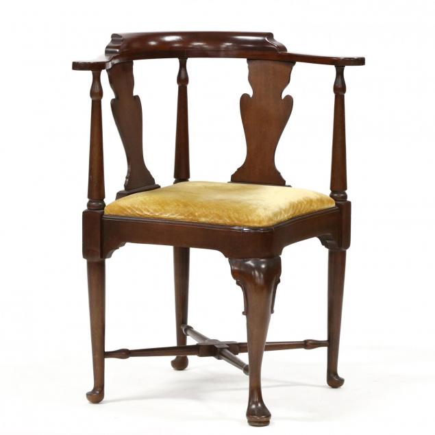 lane-queen-anne-style-corner-chair