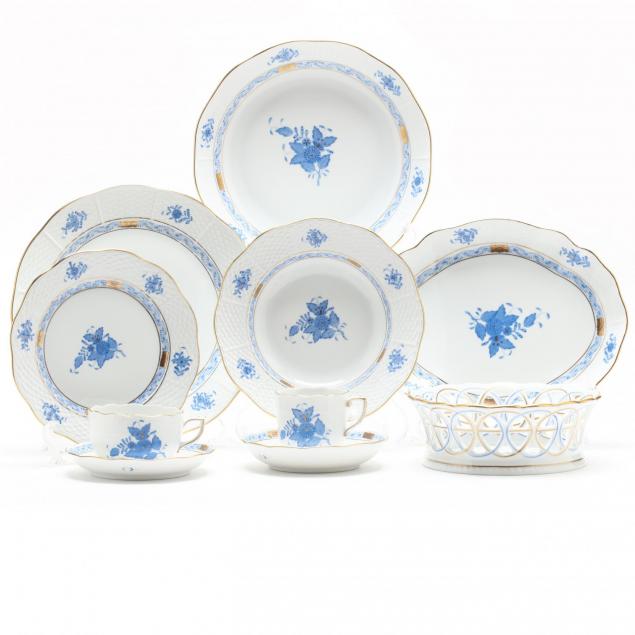 herend-chinese-bouquet-blue-china-dinner-service