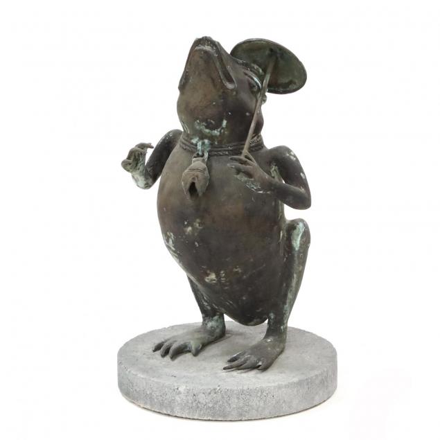 art-deco-style-frog-statue