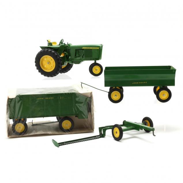 john-deere-mower-tractor-with-cart-and-chuck-wagon