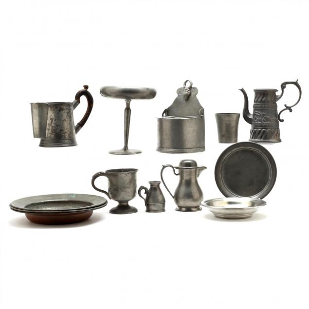 assembled-group-of-kitchen-serving-items